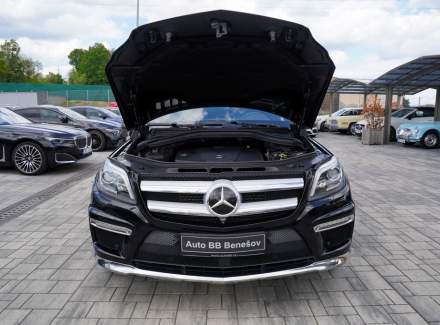 Mercedes-Benz - GL