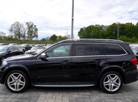 Mercedes-Benz - GL