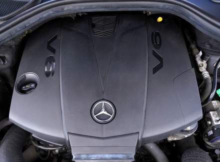 Mercedes-Benz - GL
