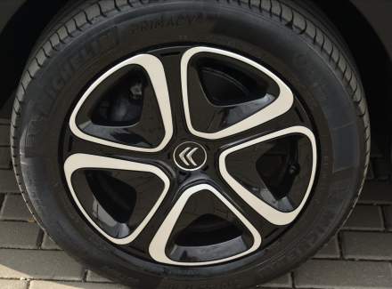 Citroën - C4