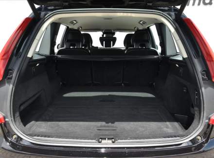 Volvo - XC90