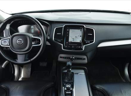Volvo - XC90