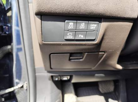 Mazda - 6