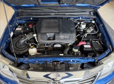 Toyota - Hilux