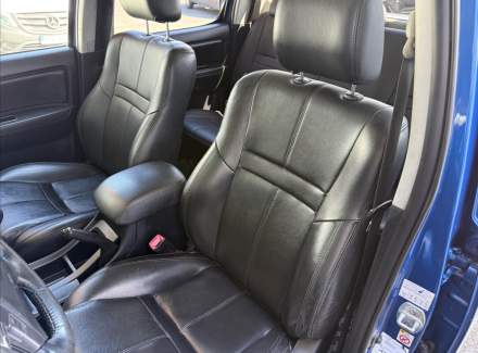 Toyota - Hilux