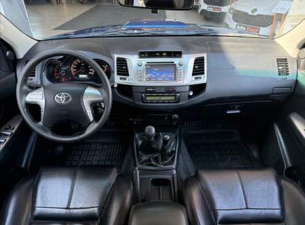 Toyota - Hilux