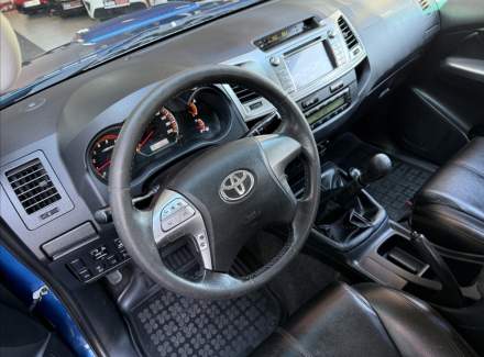 Toyota - Hilux