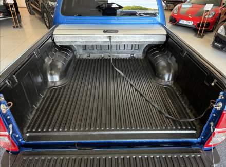 Toyota - Hilux