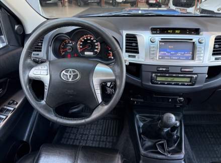 Toyota - Hilux