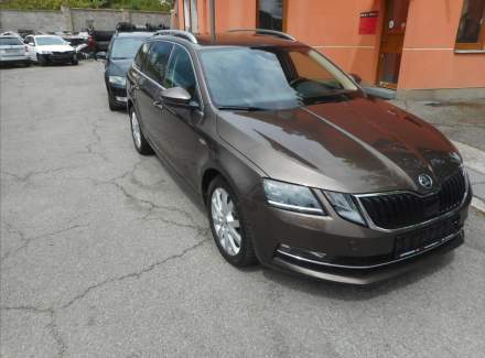 Škoda - Octavia