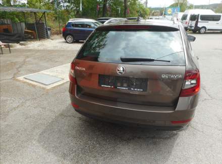 Škoda - Octavia
