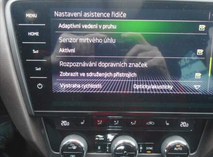 Škoda - Octavia