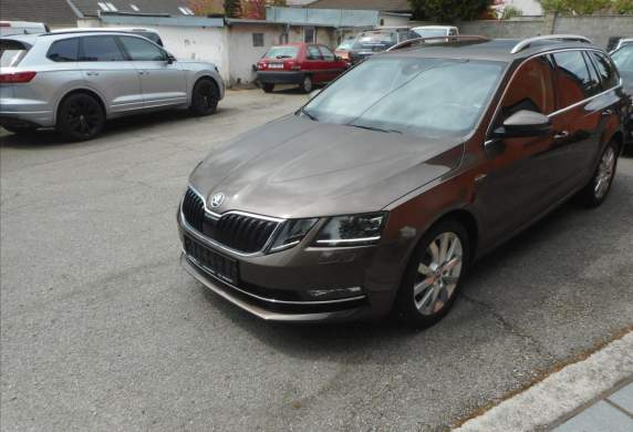 Škoda - Octavia