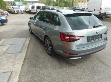 Škoda - Superb