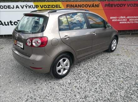 Volkswagen - Golf