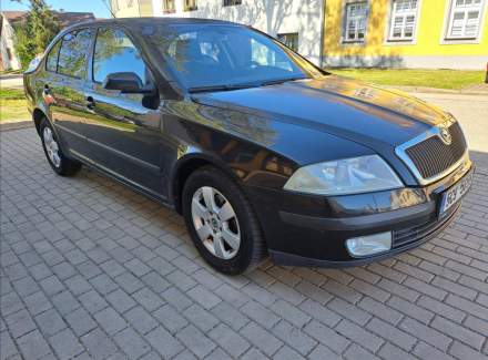 Škoda - Octavia