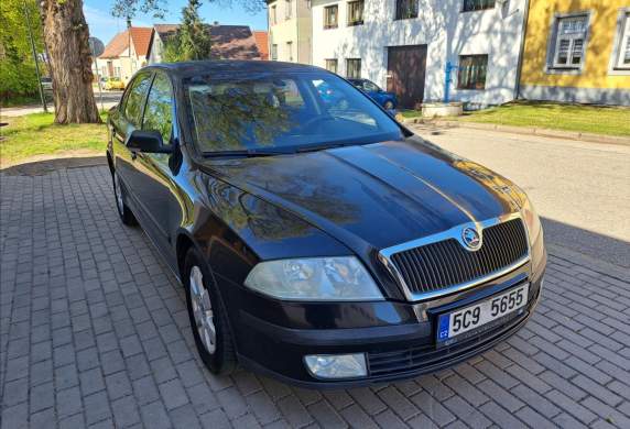 Škoda - Octavia
