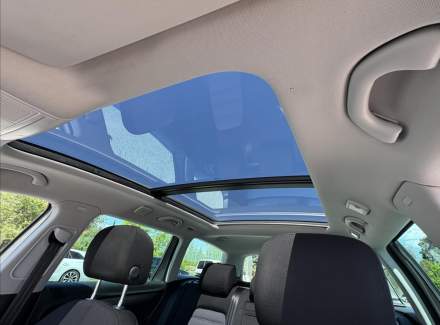 Volkswagen - Passat