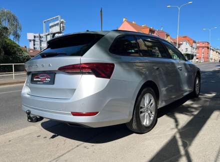 Škoda - Octavia
