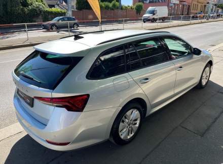 Škoda - Octavia