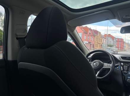 Nissan - Qashqai