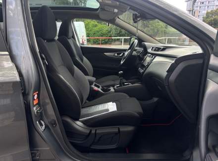 Nissan - Qashqai