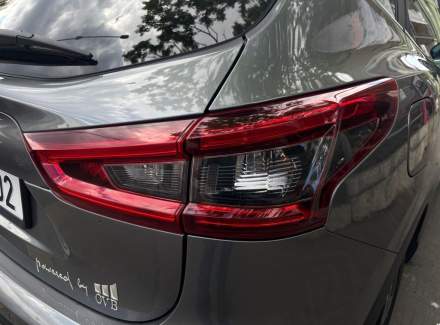 Nissan - Qashqai