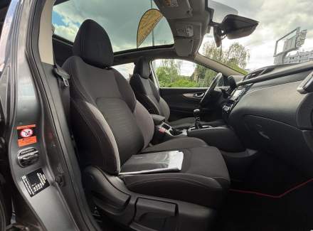 Nissan - Qashqai