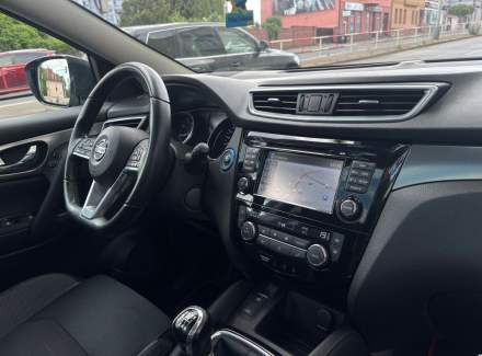 Nissan - Qashqai
