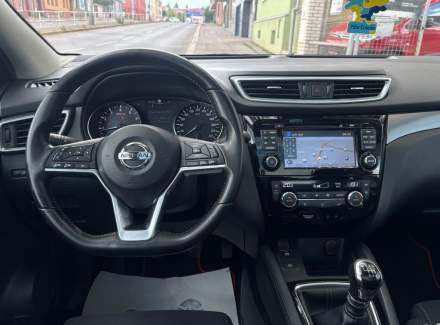 Nissan - Qashqai