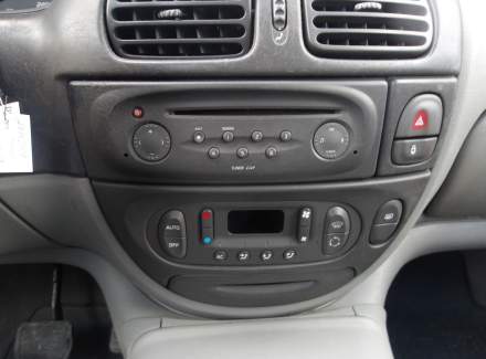 Renault - Scenic
