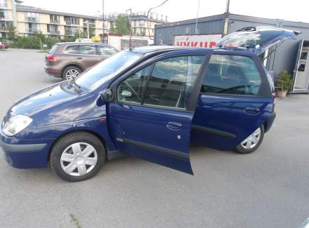 Renault - Scenic