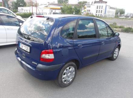 Renault - Scenic
