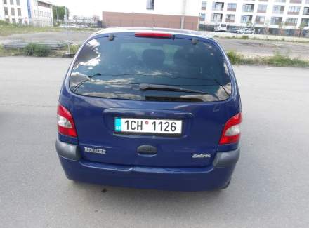 Renault - Scenic