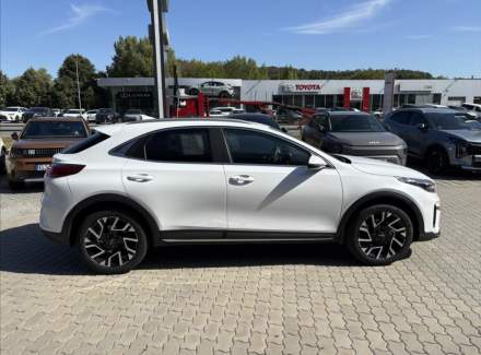 Kia - XCeed