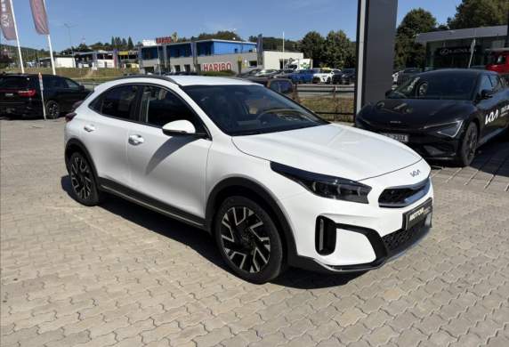 Kia - XCeed