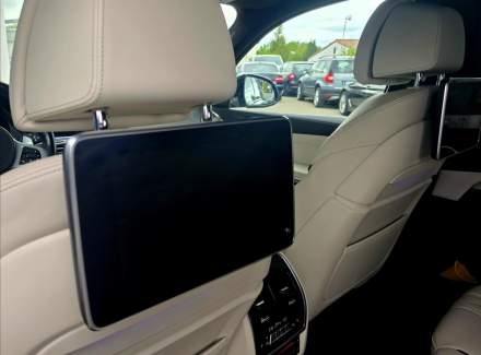 BMW - X7