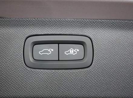 Volvo - XC90