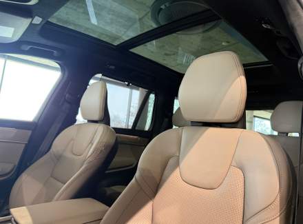 Volvo - XC90