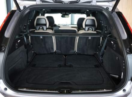 Volvo - XC90