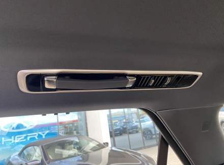 Land Rover - Range Rover Sport