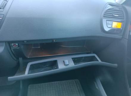 Citroën - C4
