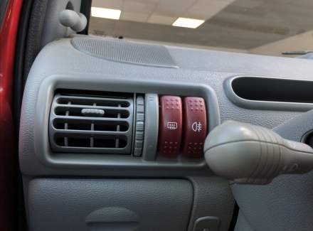 Renault - Twingo