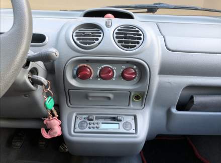 Renault - Twingo