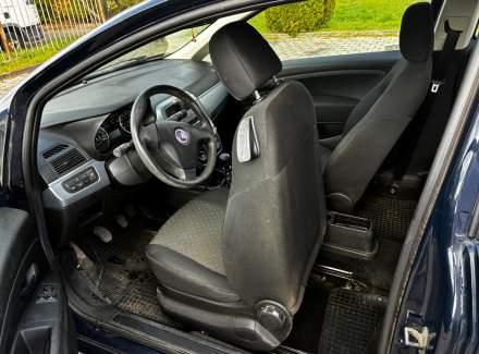 Fiat - Punto 1.2 (65 Hp)