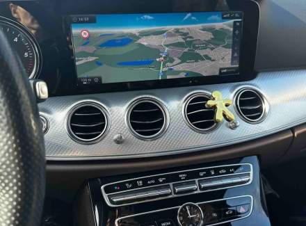 Mercedes-Benz - E-class