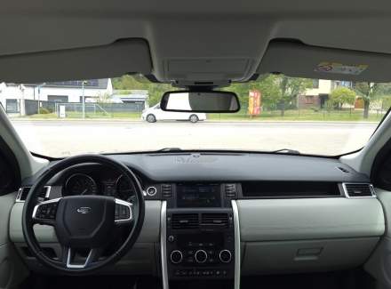 Land Rover - Discovery Sport