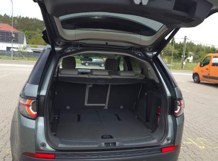 Land Rover - Discovery Sport