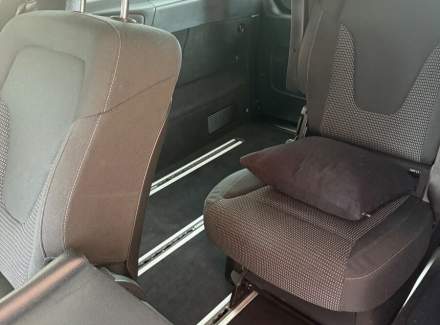Mercedes-Benz - V-class