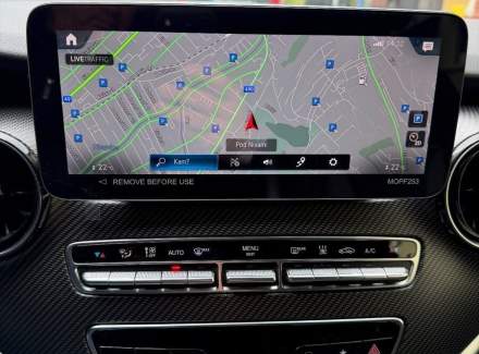 Mercedes-Benz - V-class